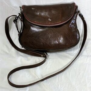 Ashwood genuine leather crossbody/shoulder bag deep brown glossy pockets